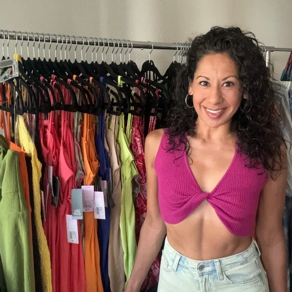 Going Live Monday March 23 at 2pm PST - Picture 5 of 6